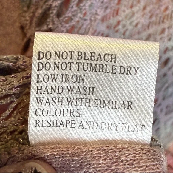 Dor Dor Couture Crochet Patchwork Poncho L  Top Large Boho Asymmetrical - Picture 7 of 9